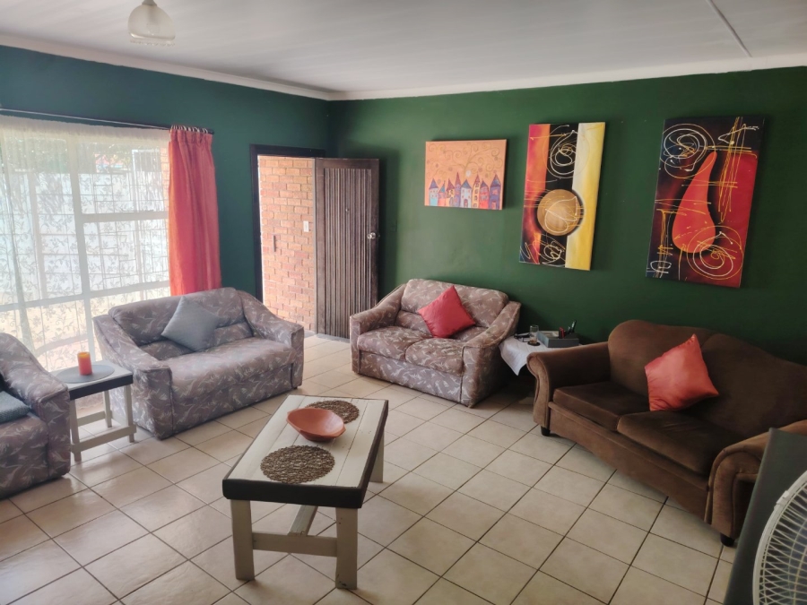 2 Bedroom Property for Sale in Pellissier Free State